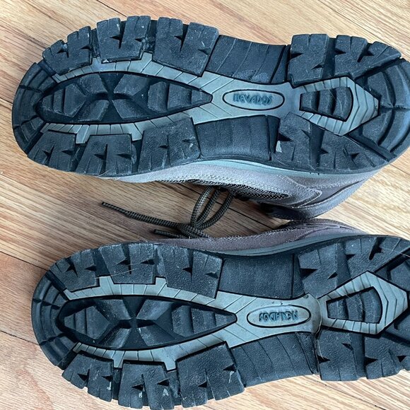 Nevados Women's Size 8 Ankle Height Steel-Toe Hiking Boots - Picture 3 of 11